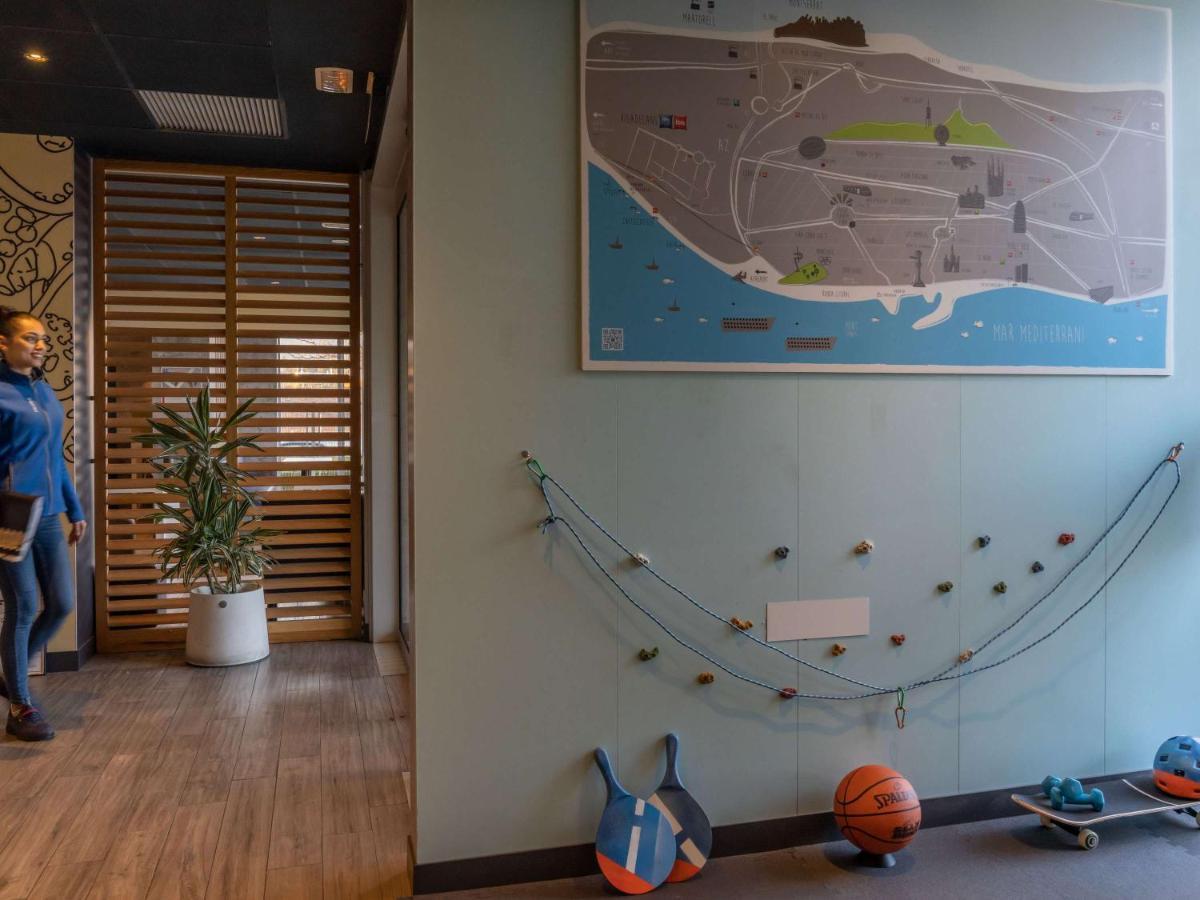 Ibis Budget Barcelona Viladecáns Exteriör bild