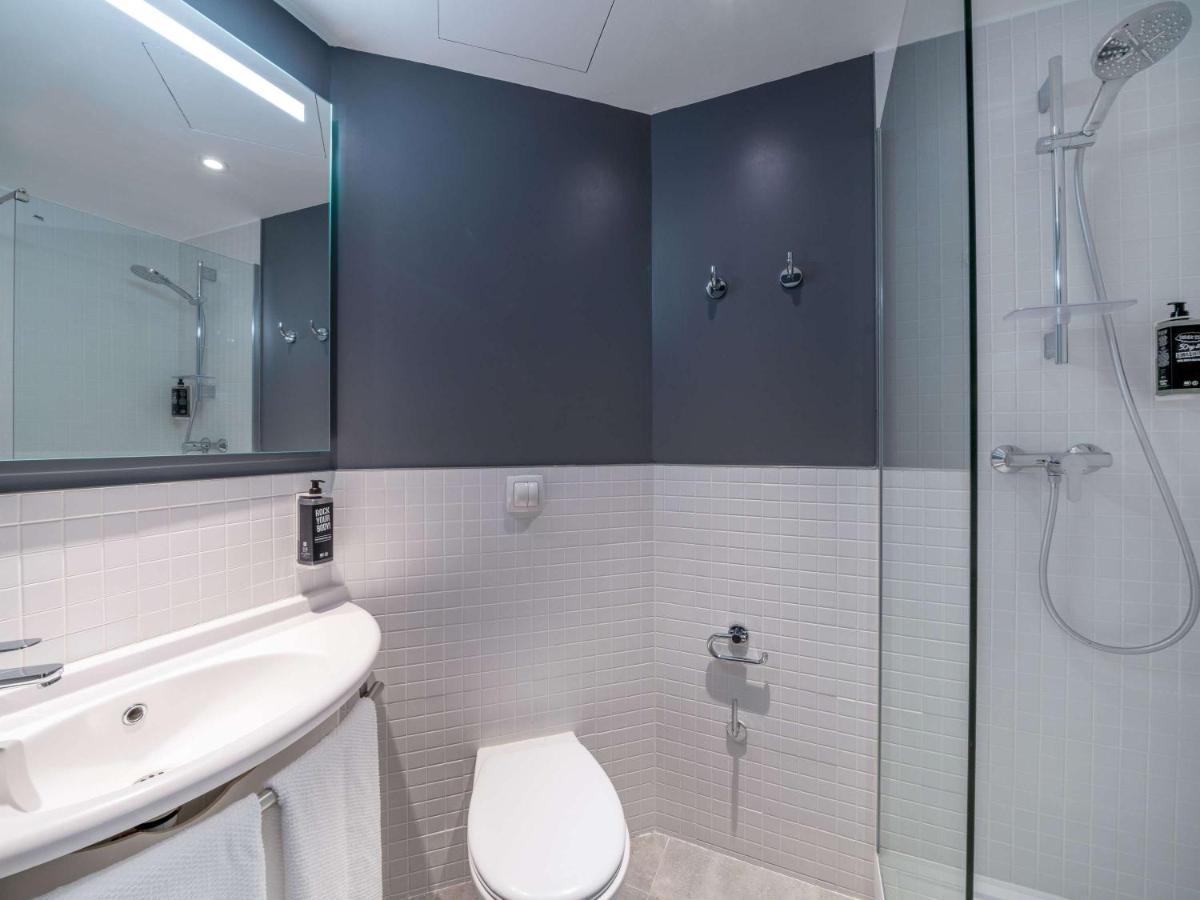 Ibis Budget Barcelona Viladecáns Exteriör bild